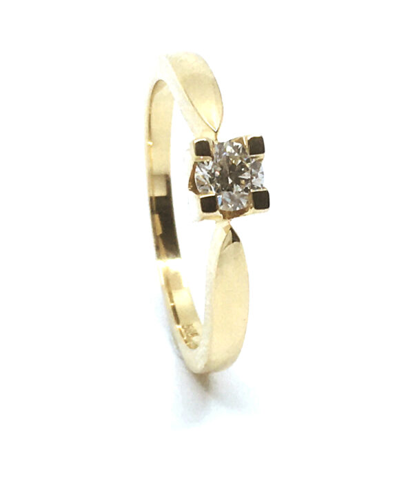 14 KT. GULD EVA RING MED BRILLANT 0,25 CT. W/SI