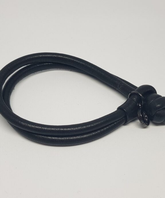 OLE LYNGGAARD A2507-001 SWEET DROP ARMBÅND LÆDER ENKELT SORT
