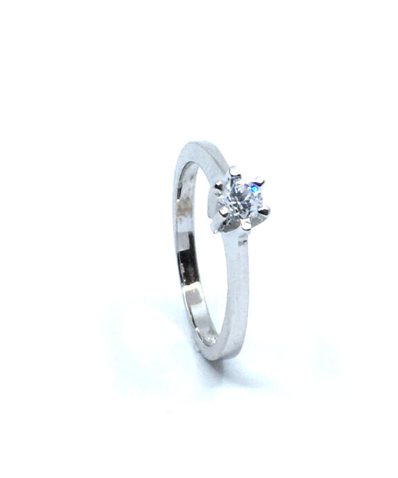 SØLV RING RHODINERET PRINSESSE MED SYNTETISK ZIRKONIA