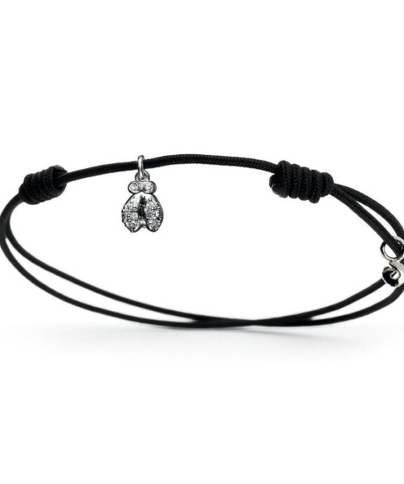 OLE LYNGGAARD MY LITTLE WORLD VEDHÆNG 18 KARAT HVIDGULD BLOMSTERBI MED BRILLANTER - A2821-501