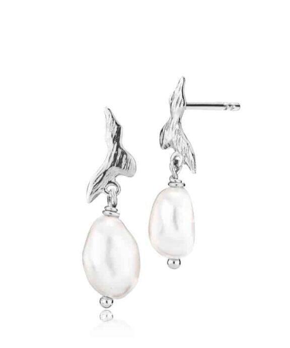 IZABEL CAMILLE SØLV ØREHÆNGER FAIRY MED FERSKVANDSPERLER - A1759SWS
