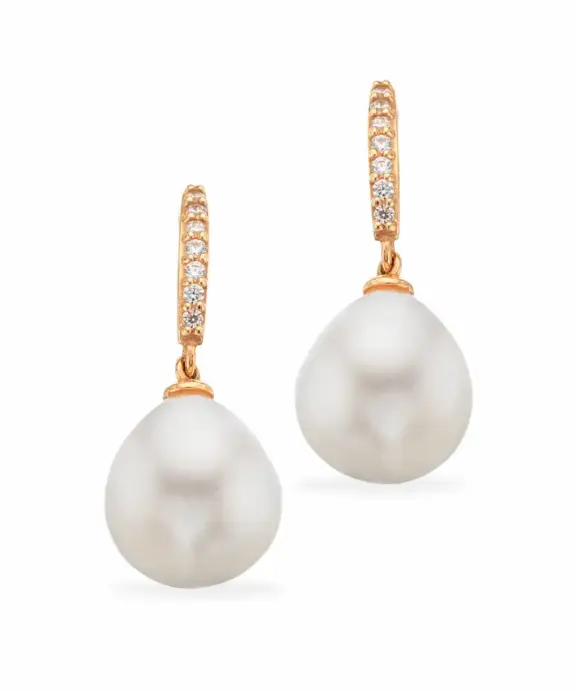 SCROUPLES ØRERINGE 8 KARAT GULD MED FERSKVANDSPERLE - 122813