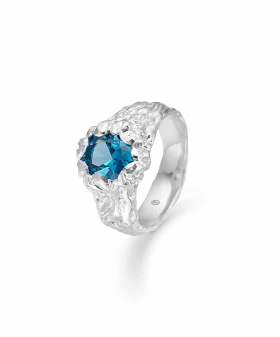 STUDIO Z FOREST SØLV RING MED BLÅ ZIRKONIA - 7147848