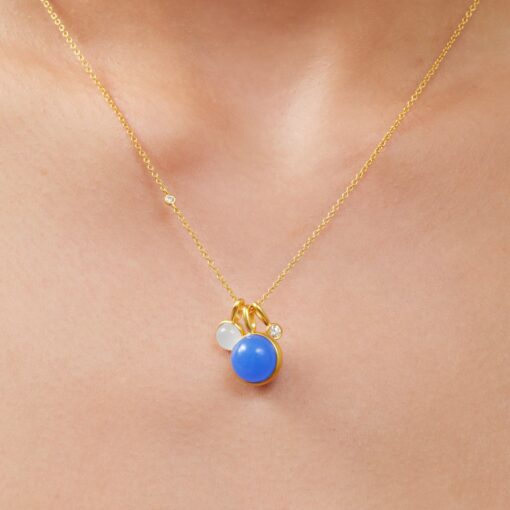 JULIE SANDLAU PRIME VEDHÆNG MED ROYAL BLUE KRYSTAL - PD19GDROBLCR - Billede 3