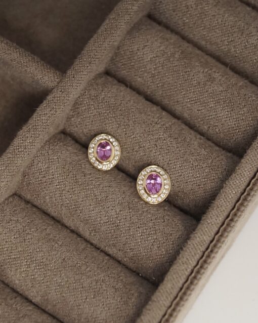 CHRISTOFFERSEN JEWELLERY ØRESTIKKER 14 KARAT GULD MED PINK SAFIR OG BRILLANTER – 3070104-43 - Image 2