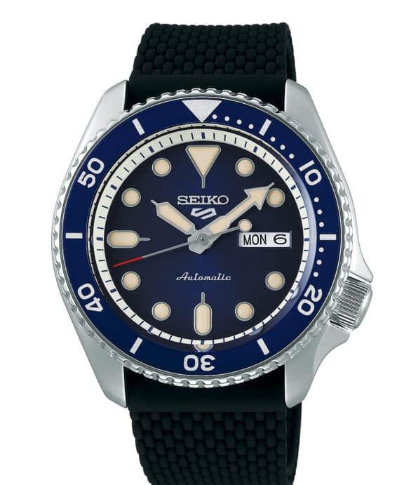 SEIKO 5 SPORTS BLÅ MED SORT GUMMIREM - SRPD71K2