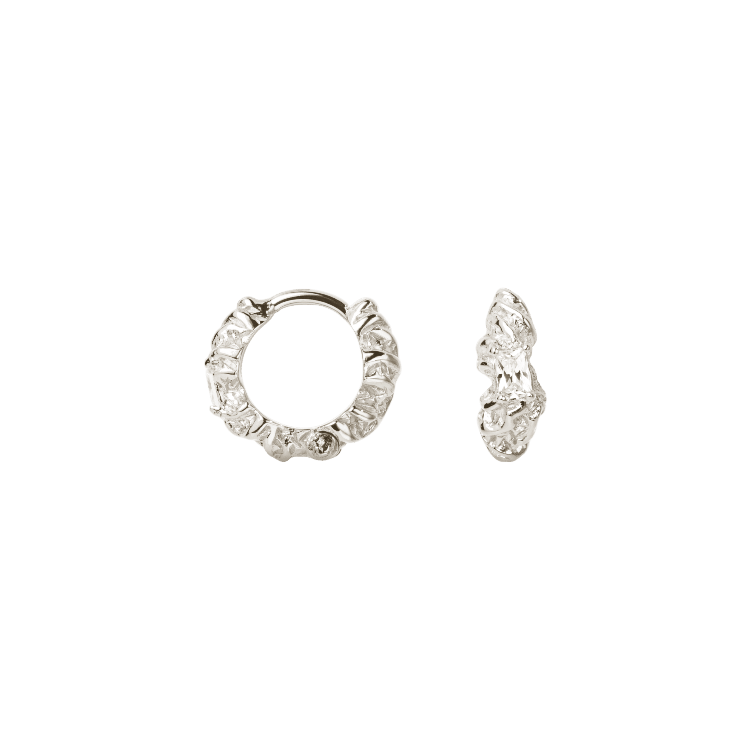 CAMILLE BRINCH SMALL FLARE ZEBRA HOOPS I SØLV - SFZH